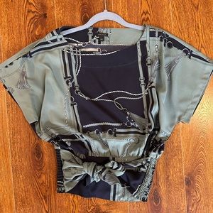 Ann Taylor tie waist top. Size small.